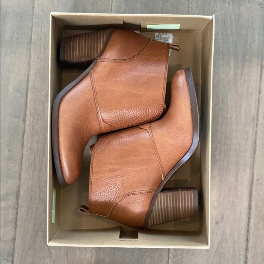 Tan lucky brand ankle booties